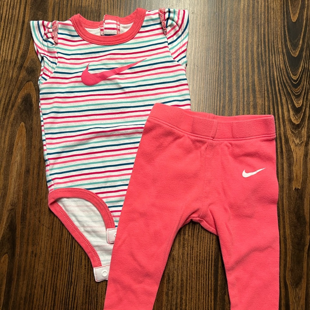 Nike 2 piece outfit